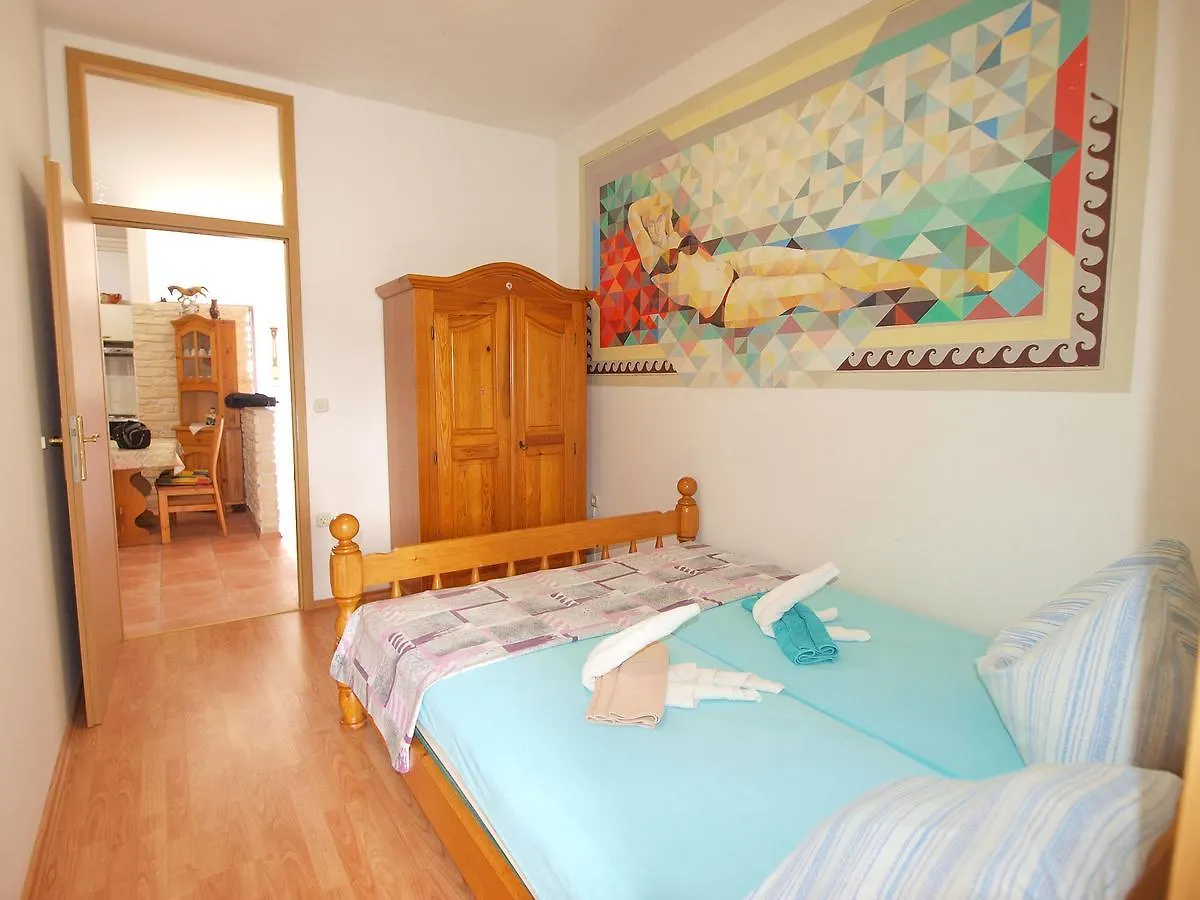 Apartments Mato 1488 Pula 0*,