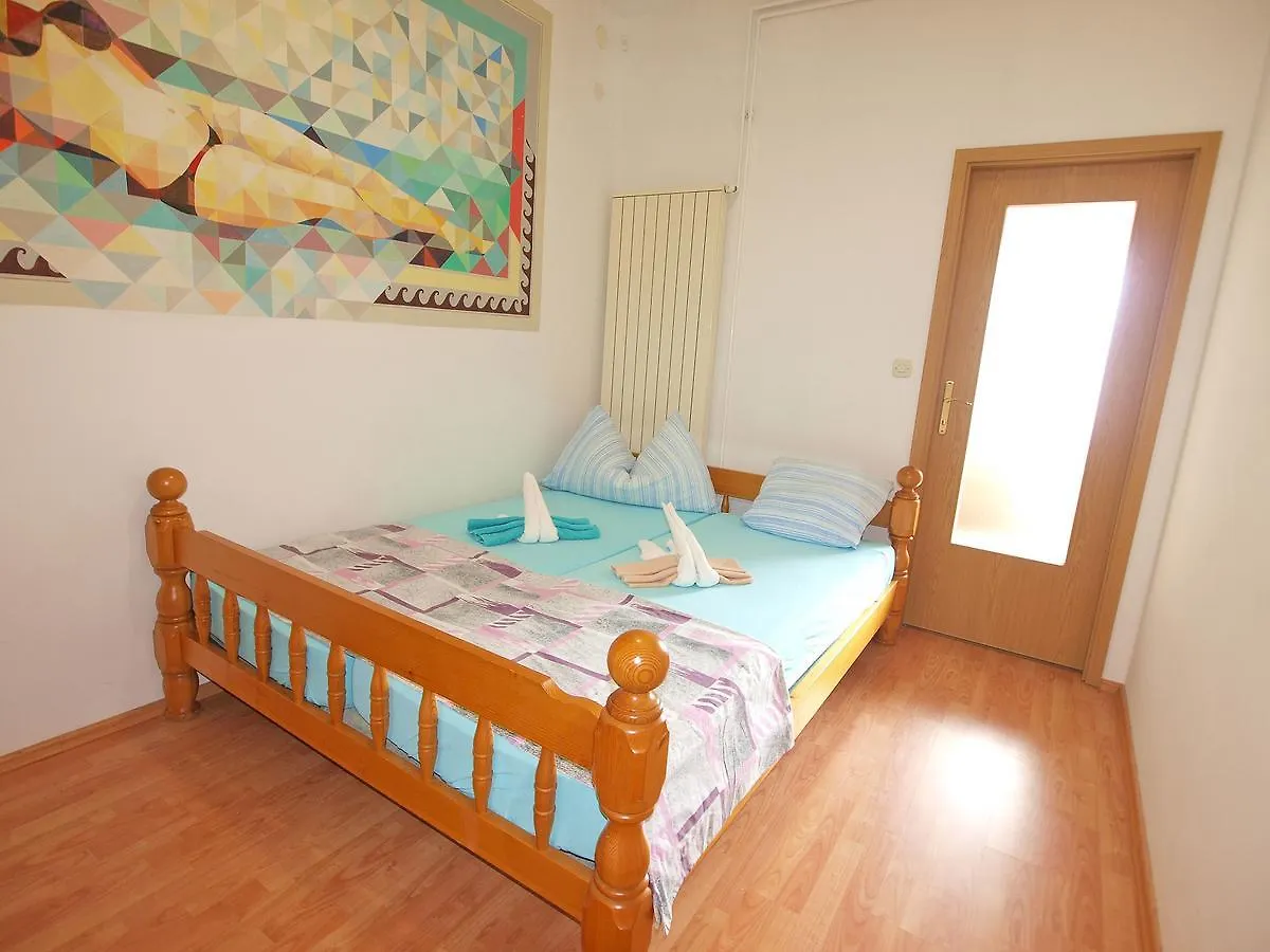 Apartments Mato 1488 Pula 0*,