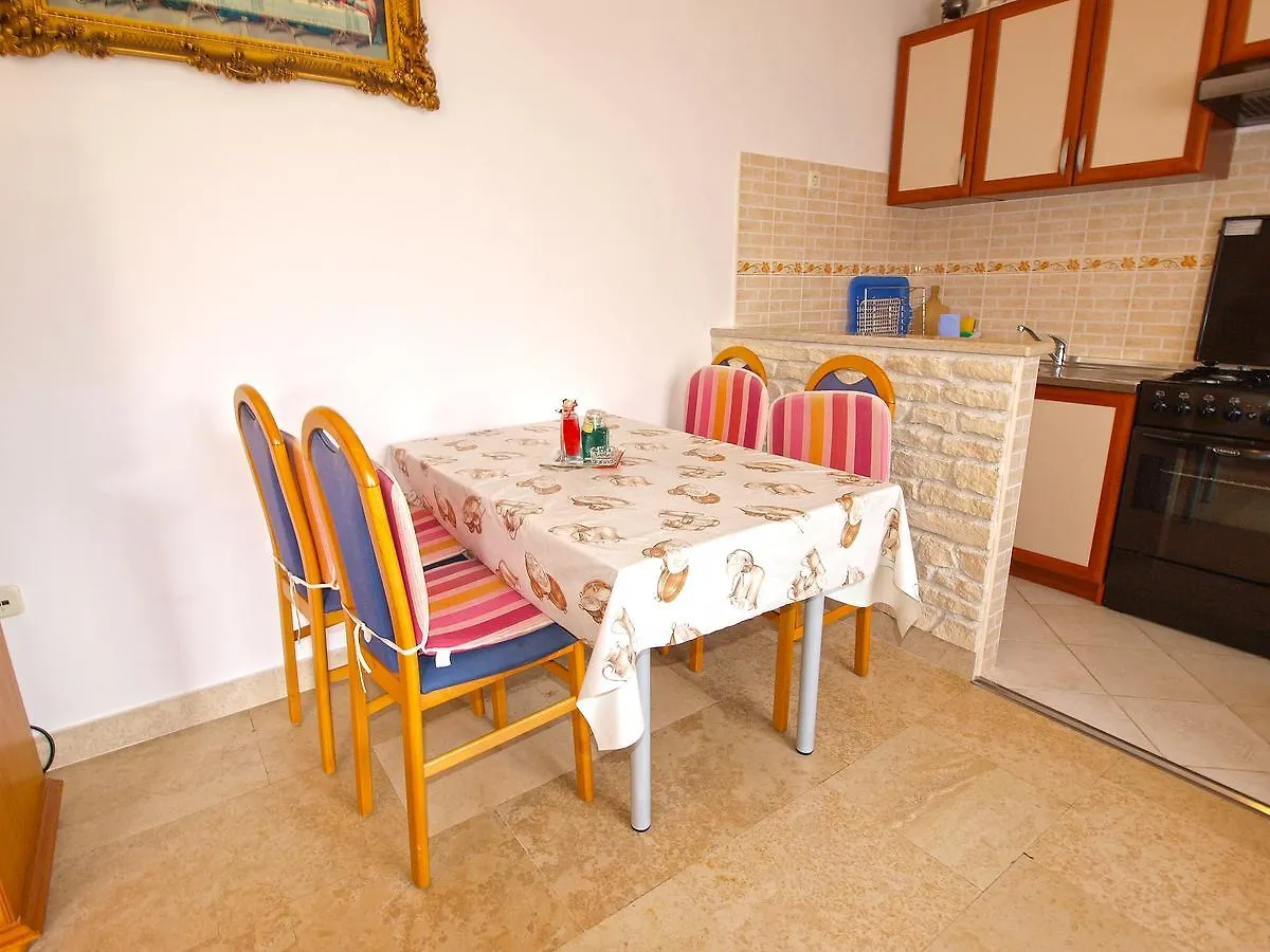 Apartments Mato 1488 Pula